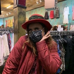 Meet your Posher, Taylor